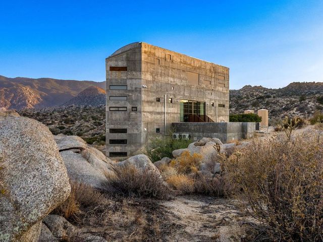 60240 Juniper Road, Mountain Center, CA 92561