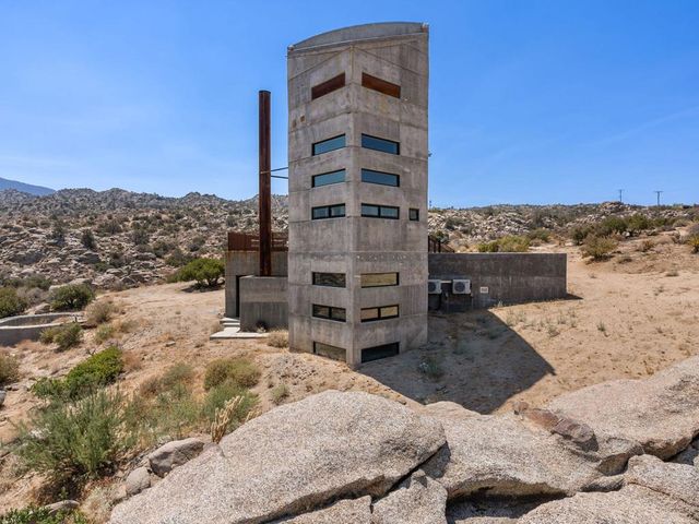 60240 Juniper Road, Mountain Center, CA 92561