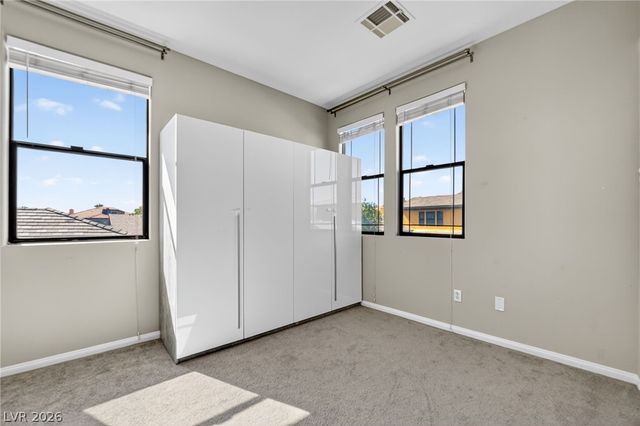 3932 Bagua Court, Las Vegas, NV 89129