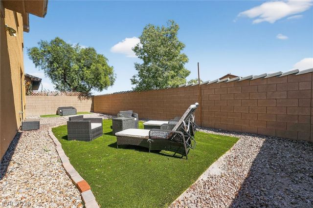 3932 Bagua Court, Las Vegas, NV 89129