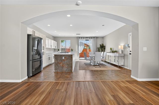 3932 Bagua Court, Las Vegas, NV 89129