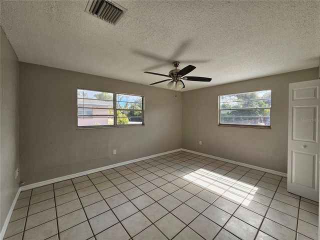 152 CLEMSON ROAD, Venice, FL 34293