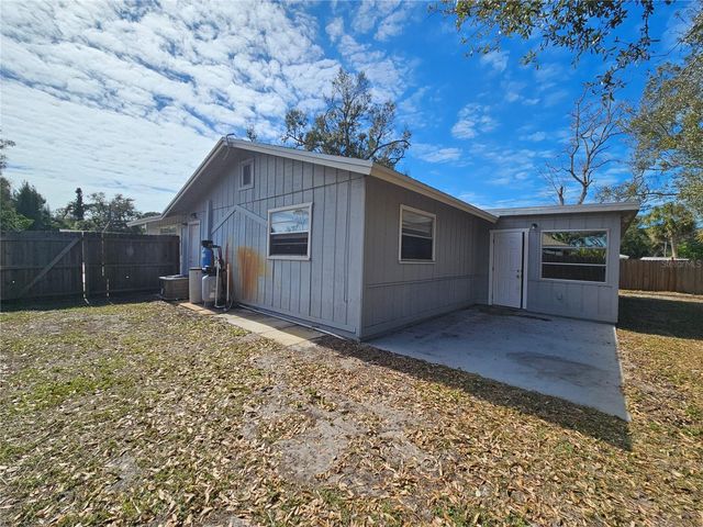 152 CLEMSON ROAD, Venice, FL 34293