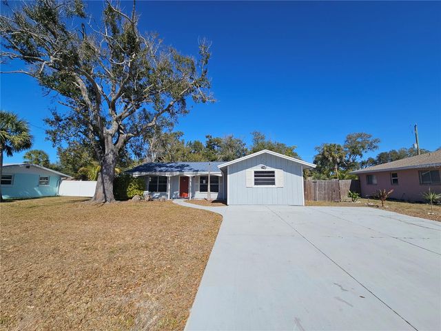 152 CLEMSON ROAD, Venice, FL 34293