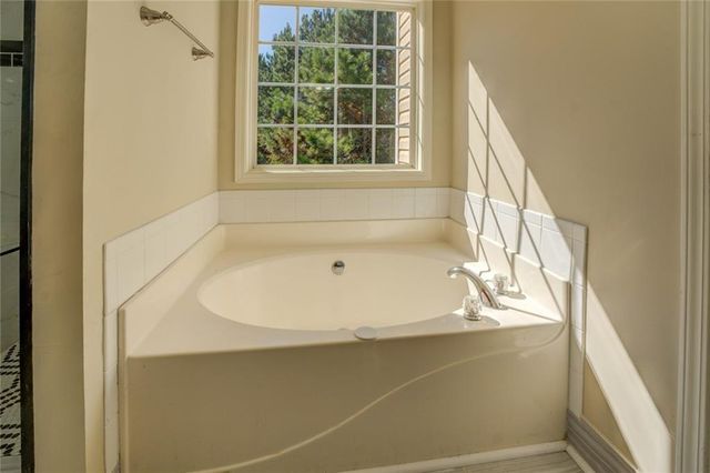 2436 Green Hollow Court, Conyers, GA 30012