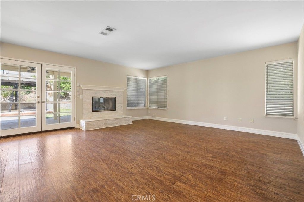 Image 10 of property listing at 31752 Poole Court, Temecula, CA 92591