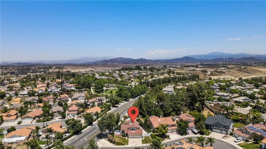 Image 28 of property listing at 31752 Poole Court, Temecula, CA 92591