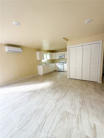 1215 Mira Flores, Santa Maria, CA 93455