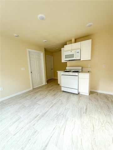 1215 Mira Flores, Santa Maria, CA 93455