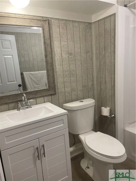 Image 13 of property listing at 1703 Reynolds Street, Savannah, GA 31401