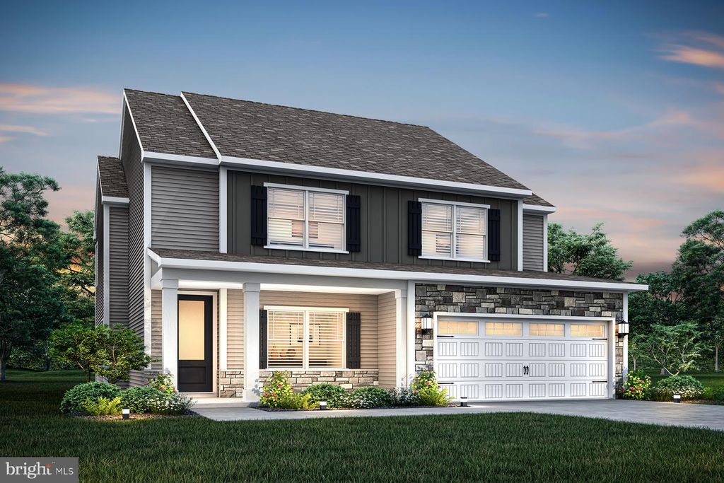 32 BROMPTON ST, Falling Waters, WV 25419