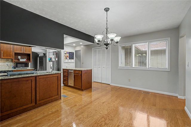 2180 Woodstock Court, Troy, OH 45373