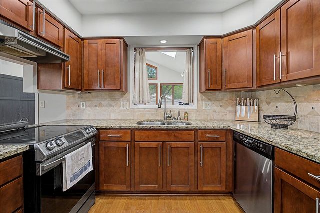 2180 Woodstock Court, Troy, OH 45373