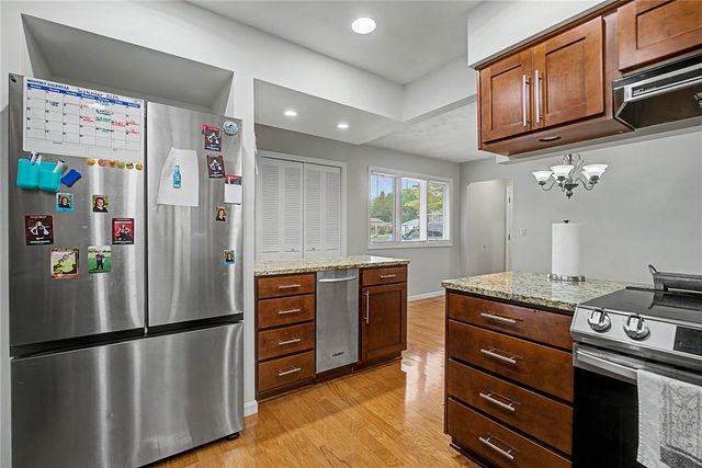2180 Woodstock Court, Troy, OH 45373