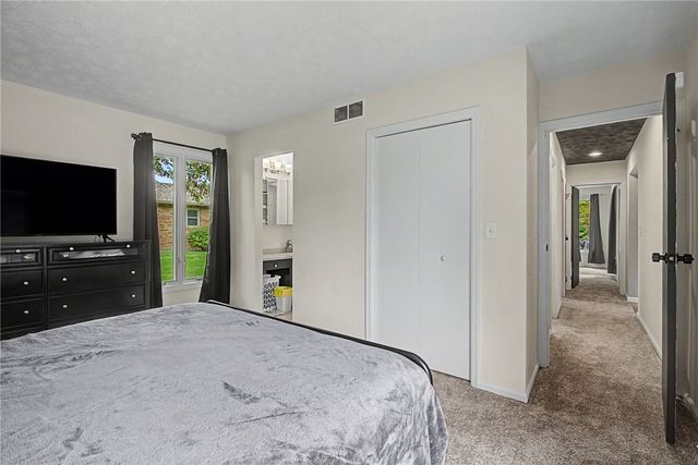2180 Woodstock Court, Troy, OH 45373