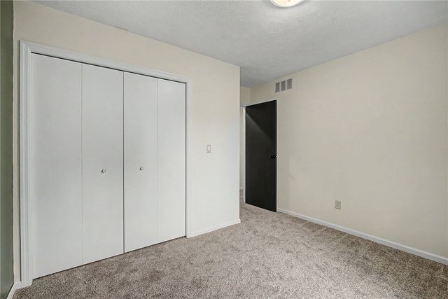 2180 Woodstock Court, Troy, OH 45373