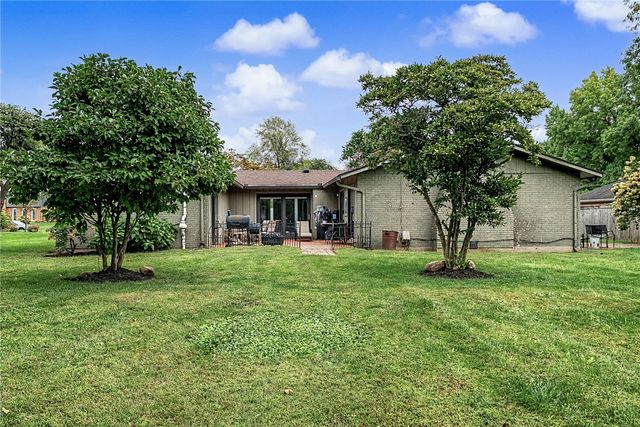 2180 Woodstock Court, Troy, OH 45373