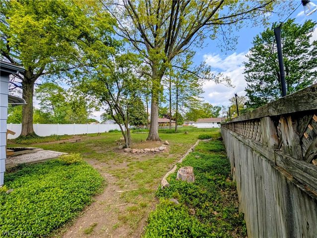 16116 Lanier Avenue, Strongsville, OH 44136