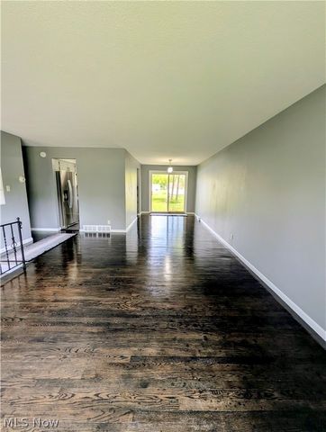 16116 Lanier Avenue, Strongsville, OH 44136