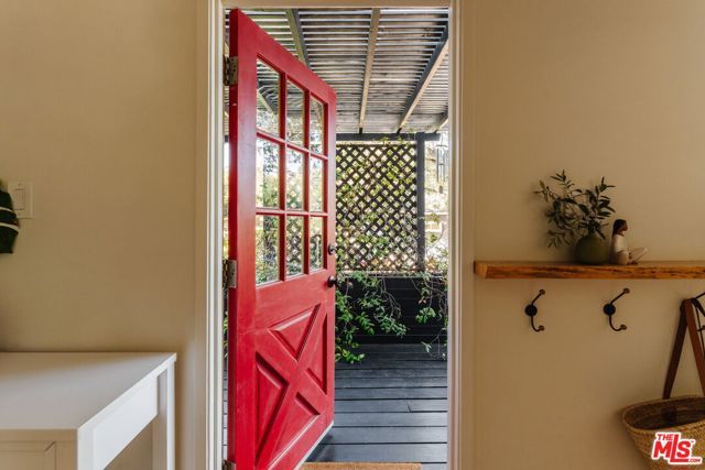 20906 Fontaine Road, Topanga (los Angeles), CA 90290