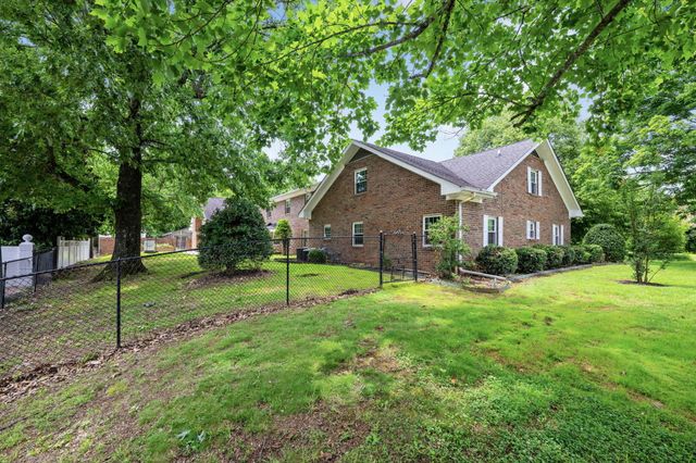 4736 Sussex Lane, Chattanooga, TN 37421
