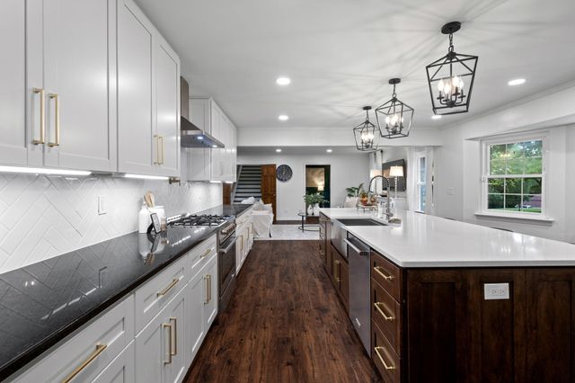 4736 Sussex Lane, Chattanooga, TN 37421