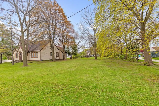 4703 Durand AVENUE, Mount Pleasant, WI 53406