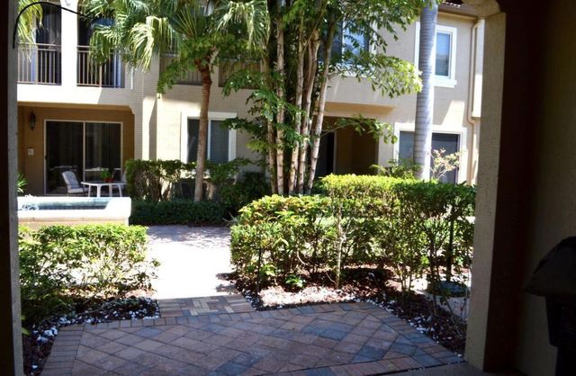 3042 WATERSIDE Circle, Boynton Beach, FL 33435