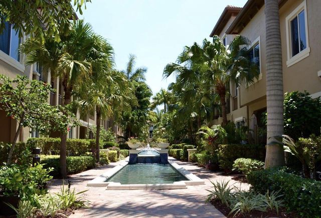 3042 WATERSIDE Circle, Boynton Beach, FL 33435