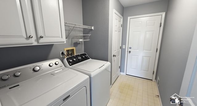 2140 Delaware Lane Road, Temperance, MI 48182