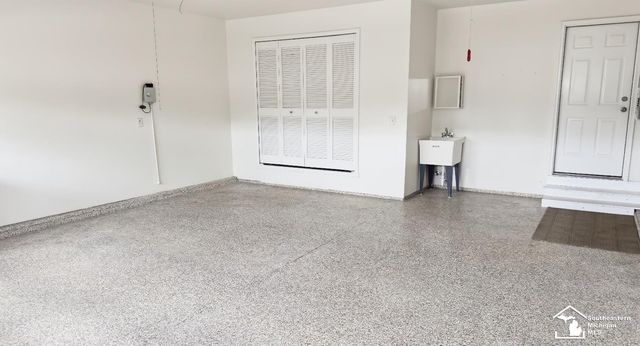 2140 Delaware Lane Road, Temperance, MI 48182