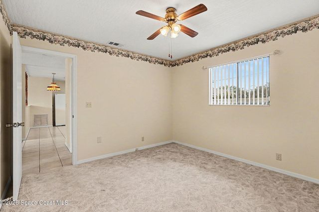 571 Firestone Street NE, Palm Bay, FL 32907