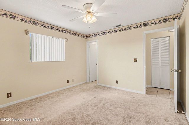 571 Firestone Street NE, Palm Bay, FL 32907