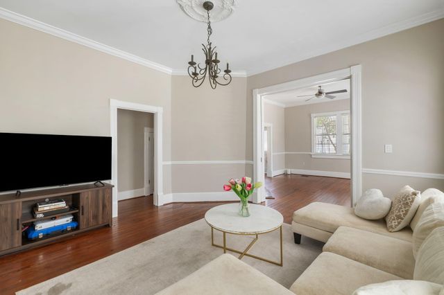 13 Smith Place, Charleston, SC 29401