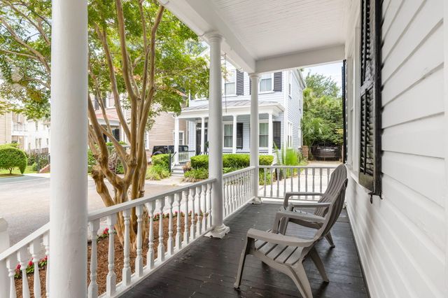 13 Smith Place, Charleston, SC 29401