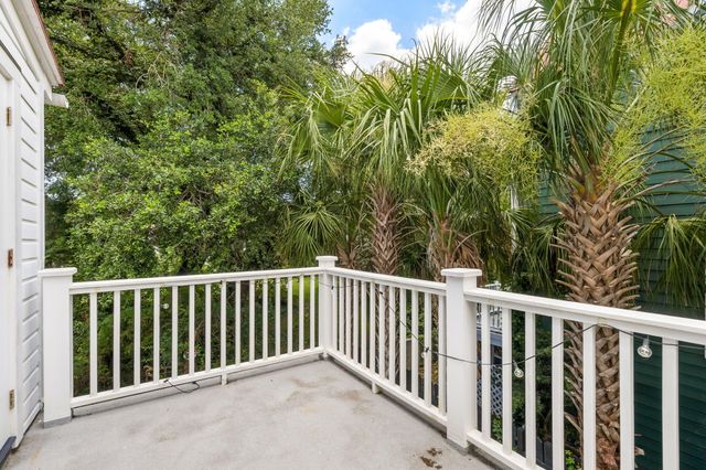 13 Smith Place, Charleston, SC 29401
