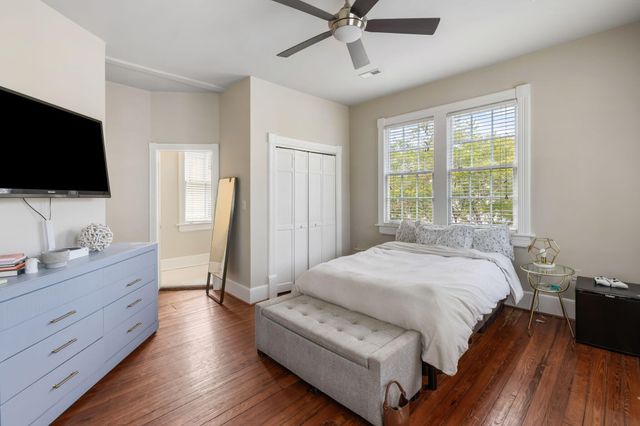 13 Smith Place, Charleston, SC 29401