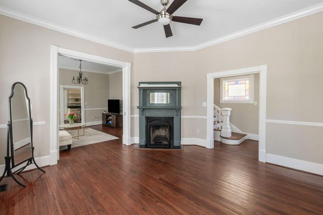13 Smith Place, Charleston, SC 29401