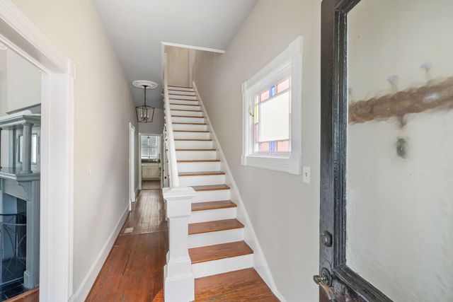 13 Smith Place, Charleston, SC 29401