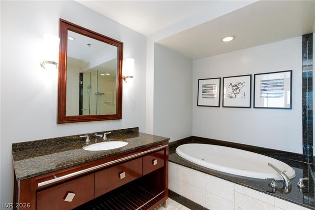 2700 Las Vegas Boulevard 3102, Las Vegas, NV 89109