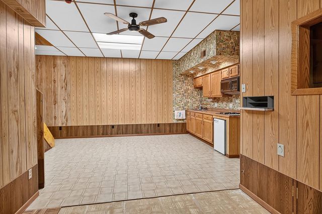 3974 Woodview Drive, Vadnais Heights, MN 55127