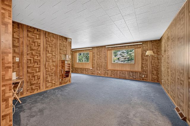 3974 Woodview Drive, Vadnais Heights, MN 55127