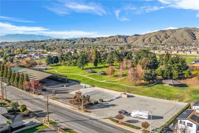 33969 Avenue E, Yucaipa, CA 92399