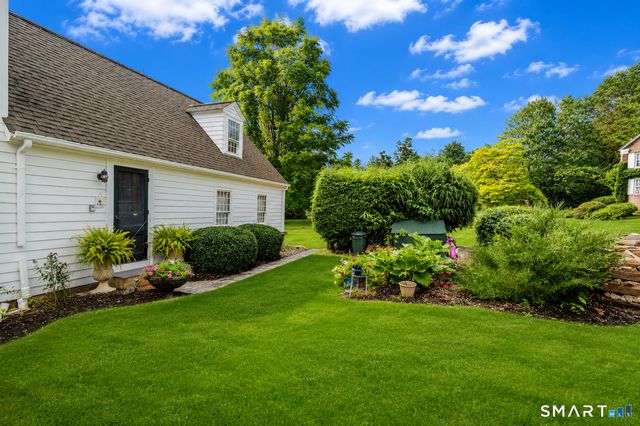 33 Coit Lane, Norwich, CT 06360