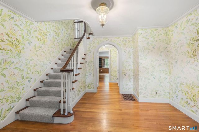 33 Coit Lane, Norwich, CT 06360