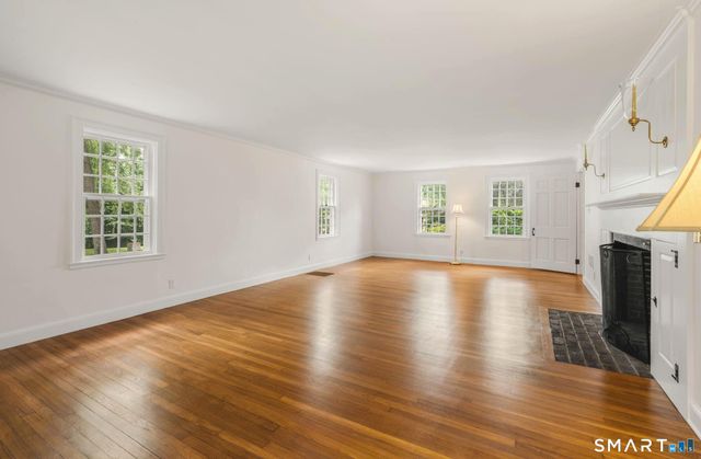 33 Coit Lane, Norwich, CT 06360