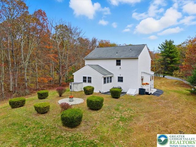 30 Ledgewood Court, East Stroudsburg, PA 18302