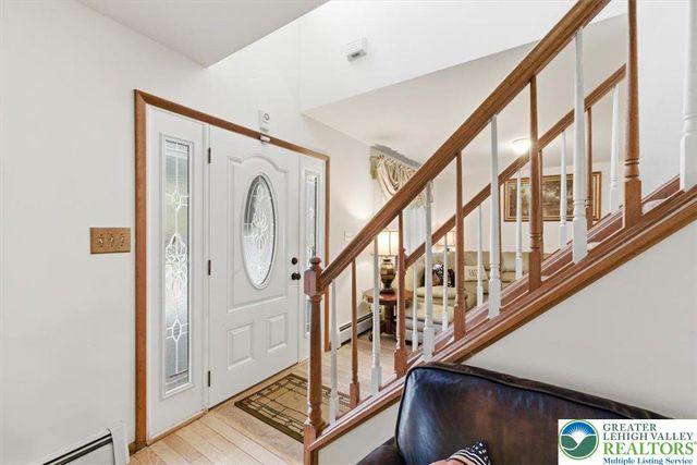 30 Ledgewood Court, East Stroudsburg, PA 18302