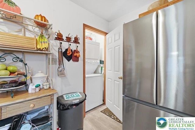 30 Ledgewood Court, East Stroudsburg, PA 18302