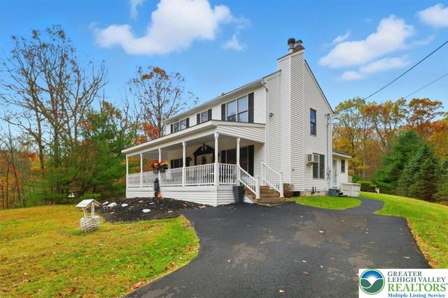 30 Ledgewood Court, East Stroudsburg, PA 18302